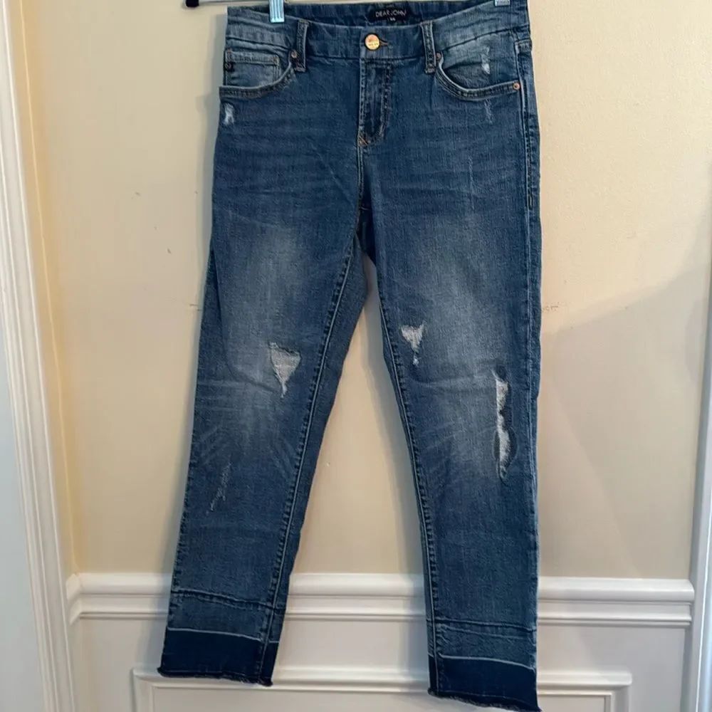 SUPER CUTE Dear John Straight Leg Jeans